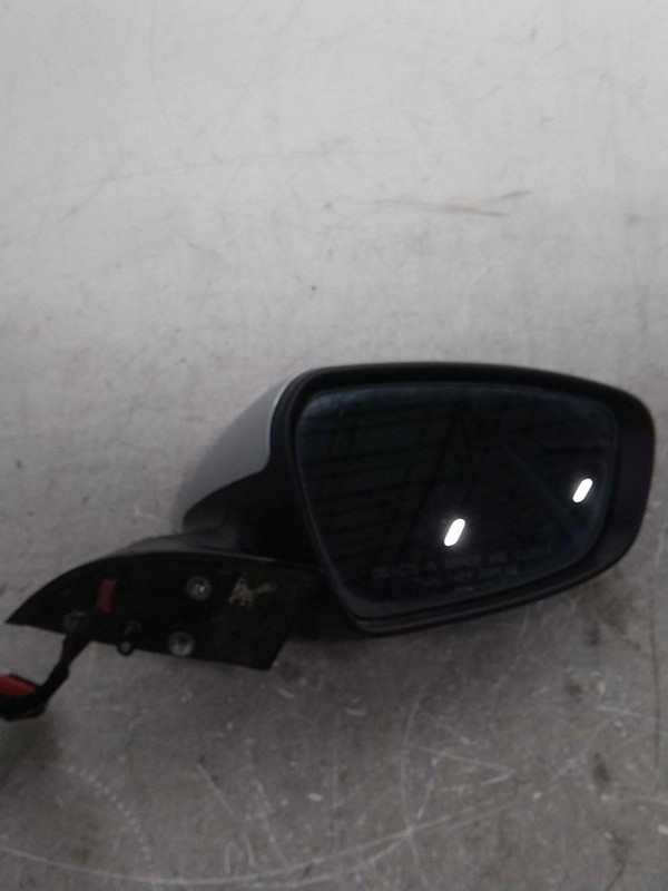 2018 KIA Forte Right Silver Door Mirror Assembly OEM 653439 90k Miles