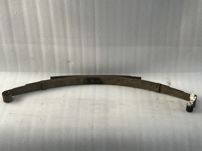 1984 1985 1986 1987 1988 - 1991 JEEP GRAND WAGONEER SINGLE REAR LEAF SPRING