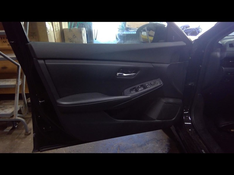 SENTRA 2023 Driver Left Front Door Trim Panel 1676455