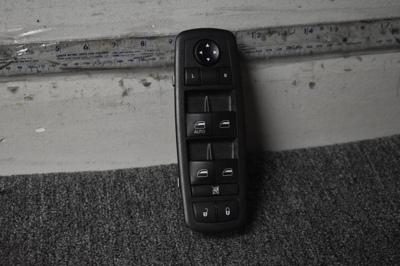 2019-2020 DODGE JOURNEY CROSSROAD DOOR SWITCH BEZEL FACTORY OEM