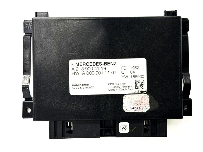 2019-2022 Mercedes GLB 250 Drivetrain Control Module OEM A2139004119