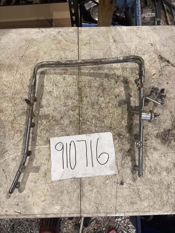 2000-2003 F150 F250 Expedition 5.4L Engine FUEL Injection Rail XL3E-9F792-F6H
