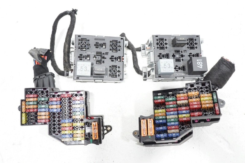 04 05 06 07 VOLKSWAGENTOUAREG FUSE RELAY BOX SET OF 4 OEM
