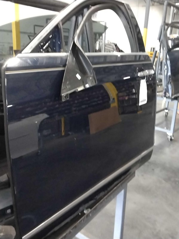 2018 Cadillac CT6 Front Left Door Blue Metallic 4DR Used OEM Part 191660