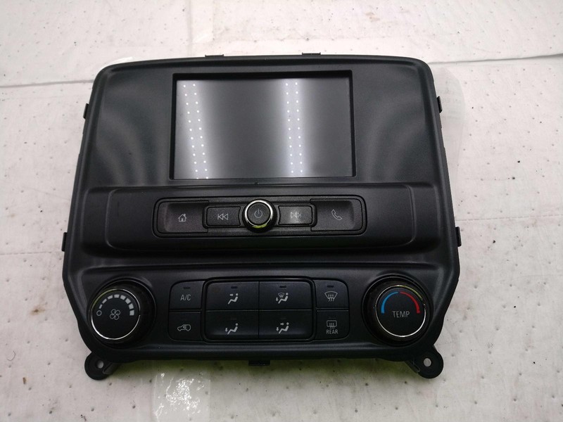 2018 Chevrolet Silverado 1500 Infotainment Display Cluster OEM Black 117K Miles