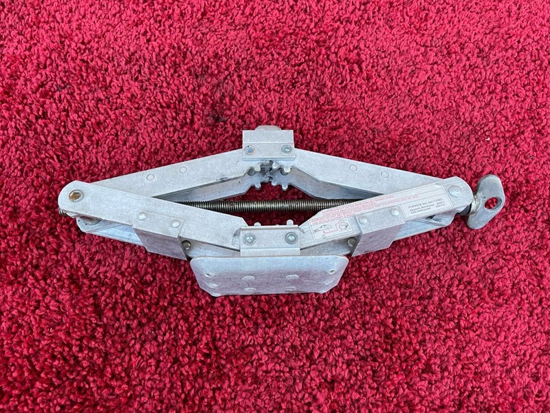 85-95 Porsche 944 968 S2 Turbo Scissor Jack Stand Suspension Stabilizer OEM
