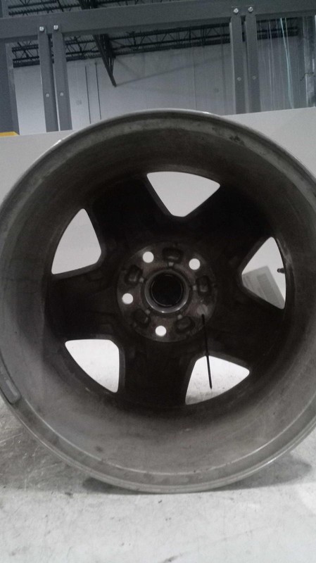 2020 Jeep Gladiator 17 Black OEM Wheel 6KC86GSAAA - Used, 58k Miles