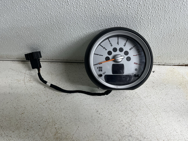 2007-2010 Mini Cooper RPM Gauge Tach Tachometer Cluster Panel 9 139 518 01