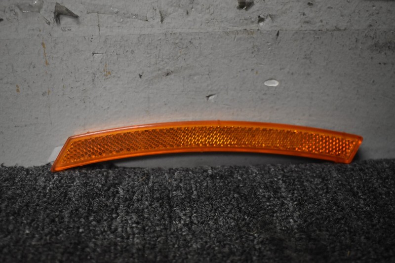 BMW RIGHT SIDE REFLECTOR FACTORY OEM