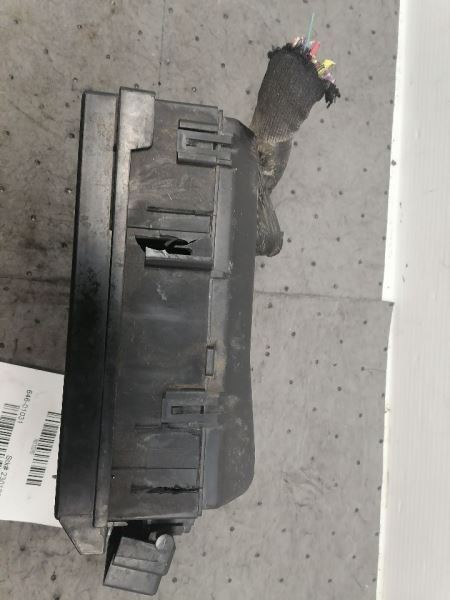 Fuse Junction Box Engine Excluding Sport Trac Fits 02-10 EXPLORER 1123761