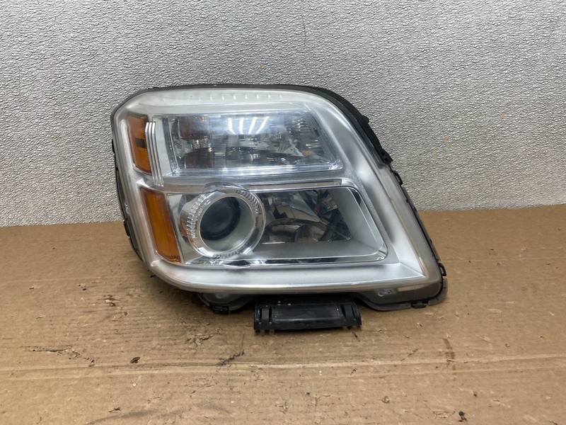 2010 to 2015 GMC Terrain Halogen Passenger Right Rh Side Headlight Oem AB4894 DW