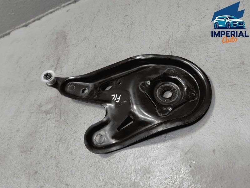 2010 - 2019 TOYOTA HIGHLANDER FRONT SUBFRAME LEFT REARWARD BRACE BRACKET OEM