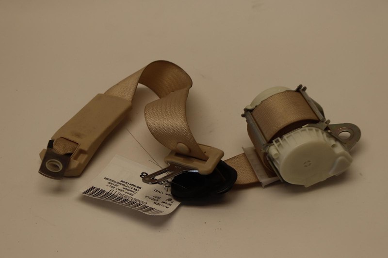 2007 CADILLAC ESCALADE REAR 2ND SECOND ROW RIGHT SIDE SEAT BELT OEM