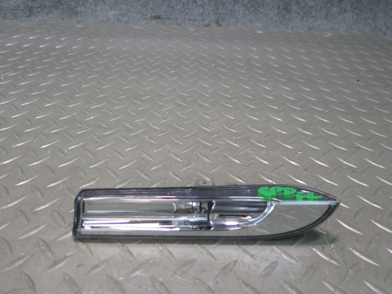 2010-2016 PORSCHE PANAMERA 970 FRONT LEFT SIDE FENDER TURN SIGNAL LIGHT LAMP
