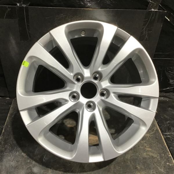 2015-2017 Chrysler 200 2511 NEW Wheel 17x7.5Rim Silver Painted 1WM43TRMAA