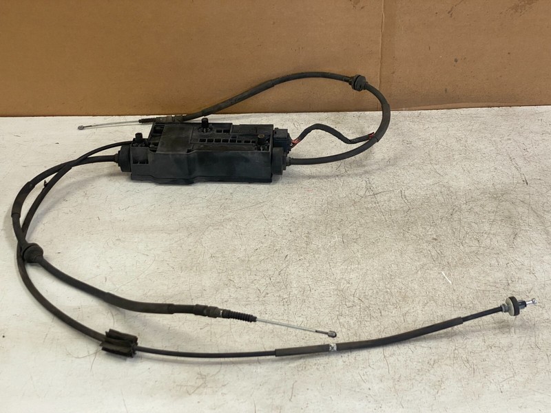 2007-2013 BMW X5 E70 ELECTRIC PARKING BRAKE MODULE OEM LOT629