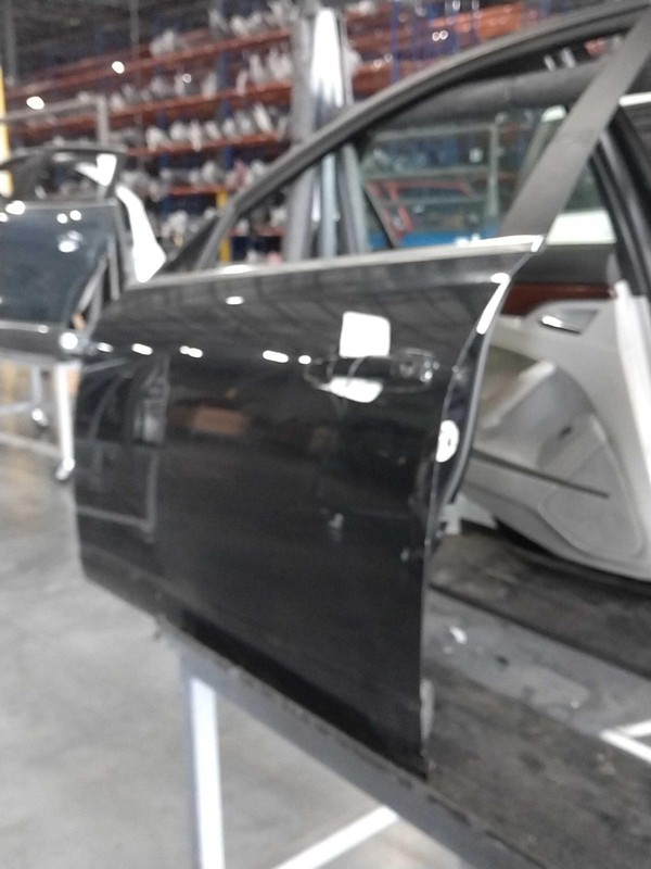 2011 Cadillac CTS Left Front Door Black 440201 Used 157K Miles