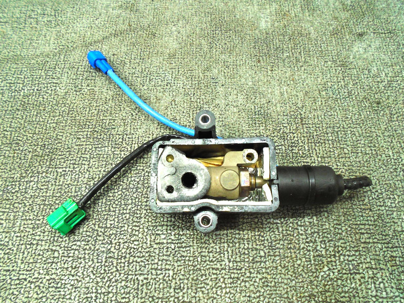 2001 & LATER 150-200 HP YAMAHA OUTBOARD OXYGEN SENSOR W/ COVER 68F-8592A-00-00