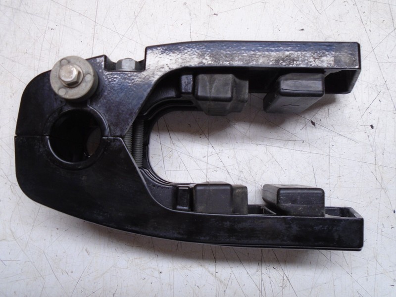 WA1a Mercury Mariner Outboard Mount Brackets w/ Rubber Mounts Dampers 851869003