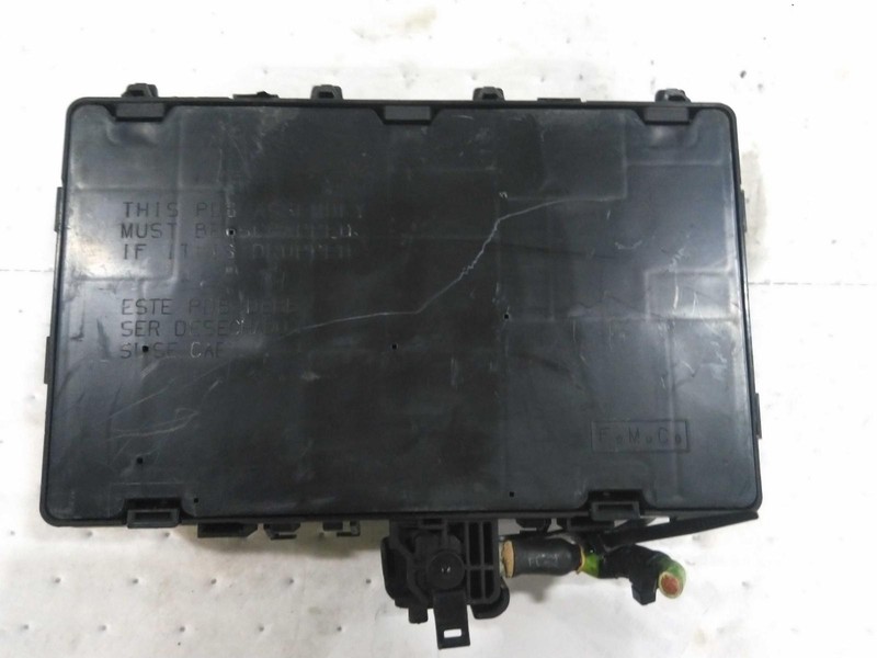 2018 Lincoln MKZ OEM Fuse Box HG9T14D068BA Silver 82K Miles Warranty
