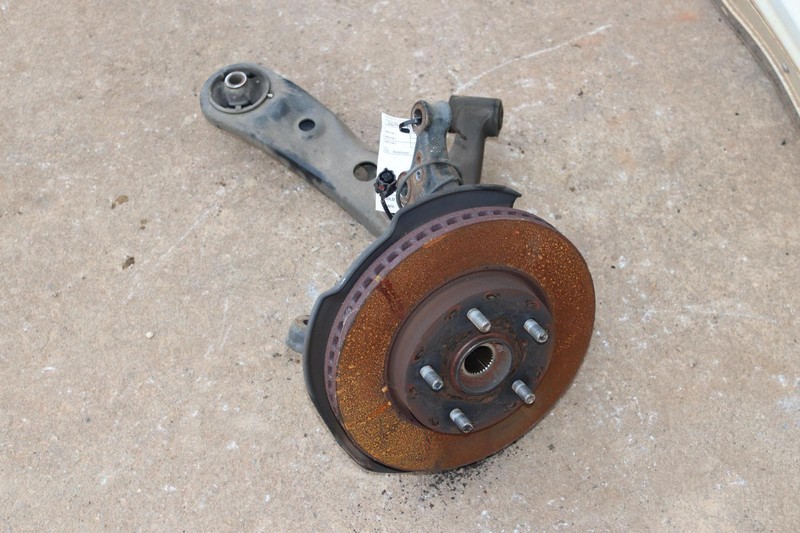 2013-2018 TOYOTA RAV4 FWD FRONT RIGHT SPINDLE KNUCKLE HUB W/ CONTROL ARM OEM