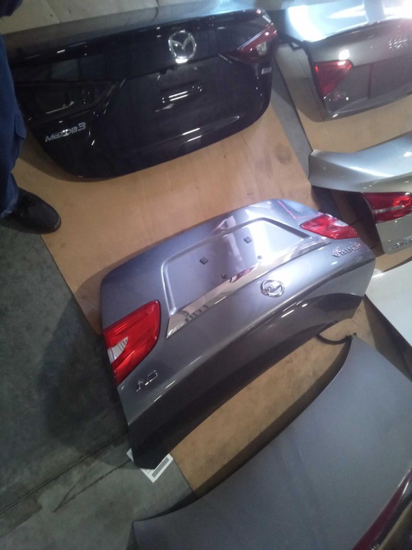 2016 Nissan Sentra Deck Lid Trunk Lid OEM Used 139K Miles Genuine Parts