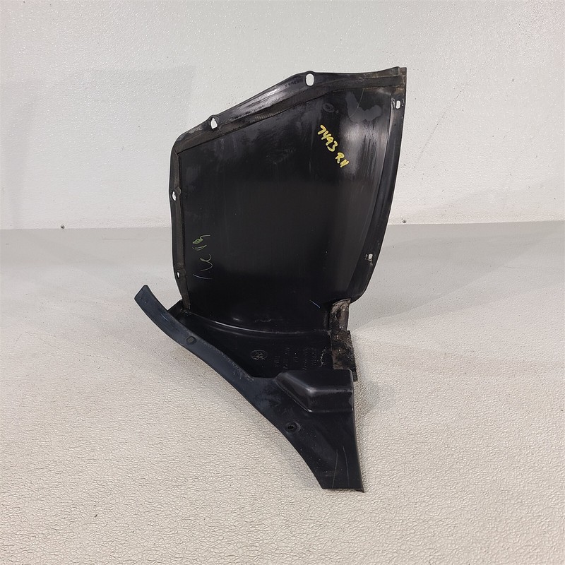 97-04 Corvette C5 Passenger Inner Fender Medium Close Out Panel Front Aa7493