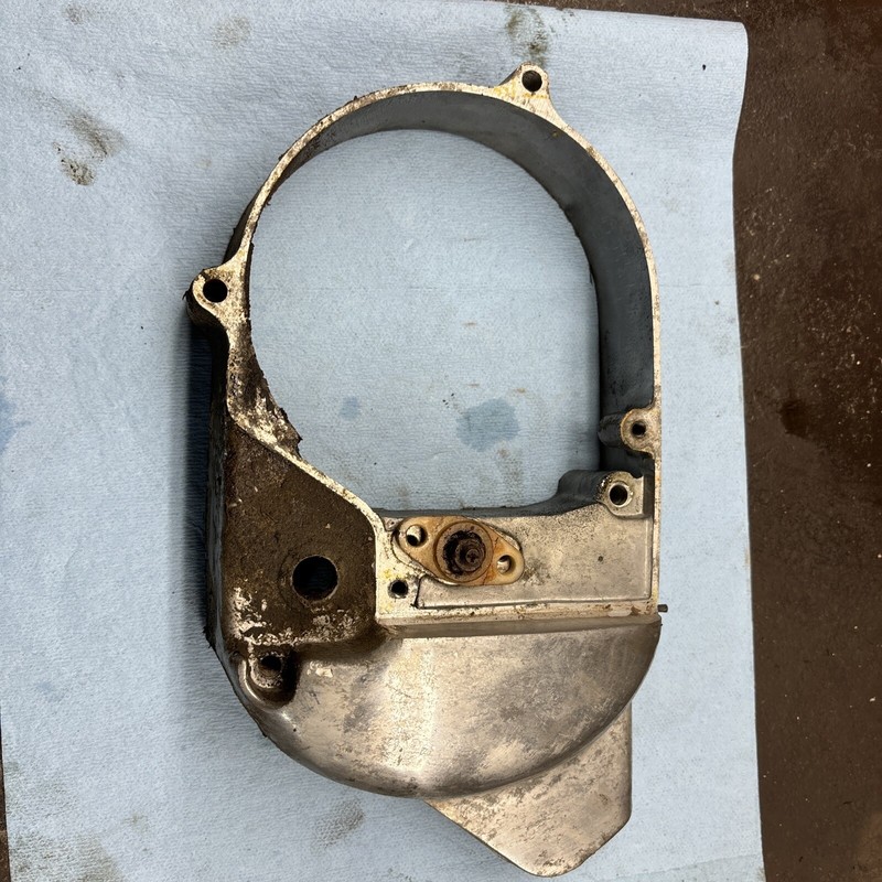 1974 Yamaha dt125 Enduro motorcycle Motor Side Cover Sprocket Chain Guard