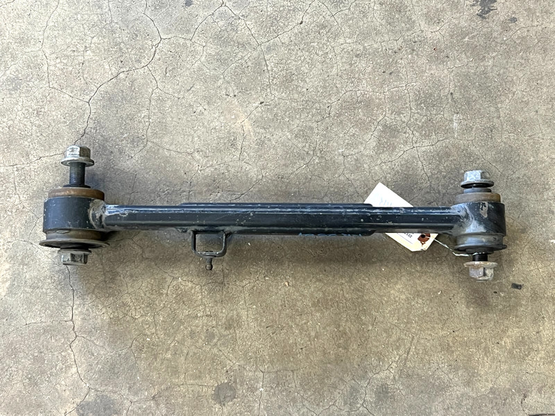 ⭐2013-2018 RAM 1500 REBEL 4X2 REAR RIGHT PASS UPPER SUS CONTROL ARM OEM LOT2584