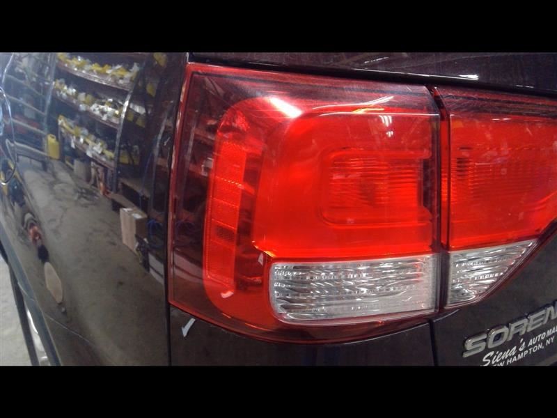 Driver Tail Light Quarter Panel Mounted Incandescent Fits 14-15 SORENTO 797034