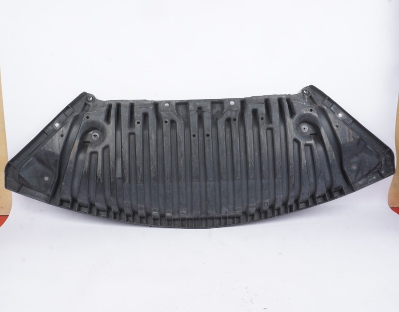 2010 - 2017 Mercedes W207 E350 E550 E400 Engine Front Lower Flap Splash Guard