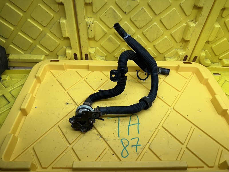 2018-2024 GMC Terrain/Chevrolet Equinox Auxiliary Water Pump 23463177 OEM