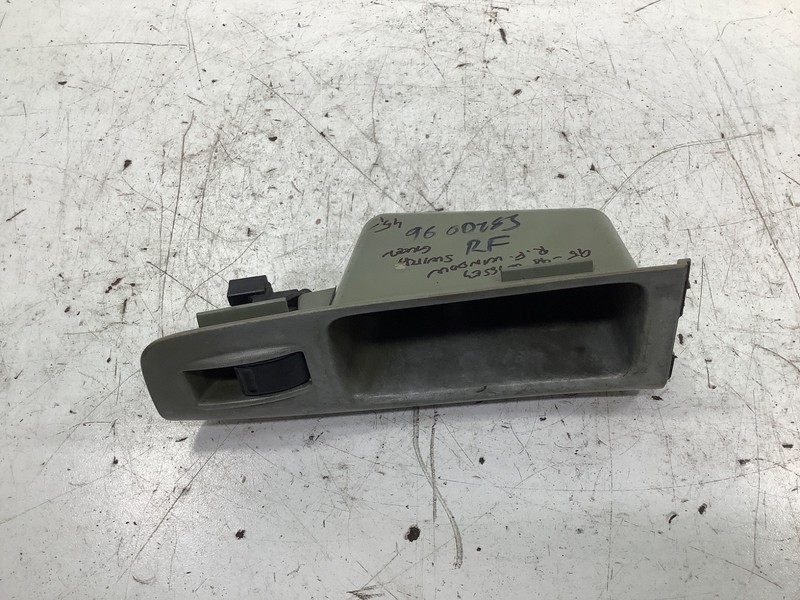 95-98 Honda Odyssey Right Front Window Switch Green OEM