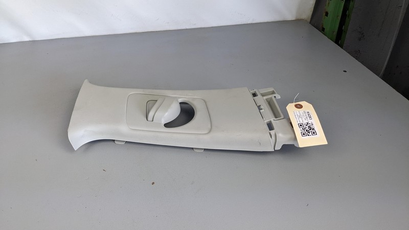 Center Right B Pillar Upper Trim Panel 2022 Kia Soul LX 2020 2021