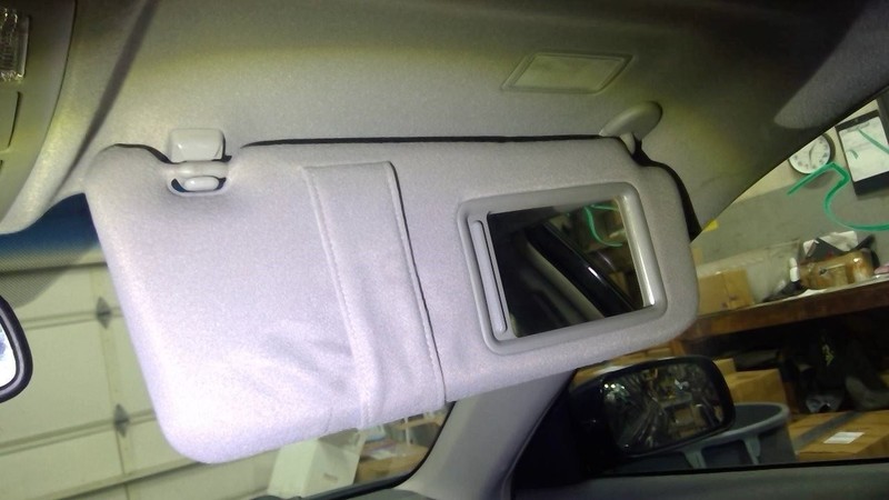 Passenger Right Sun Visor With Illumination Fits 07-11 CAMRY 1712525