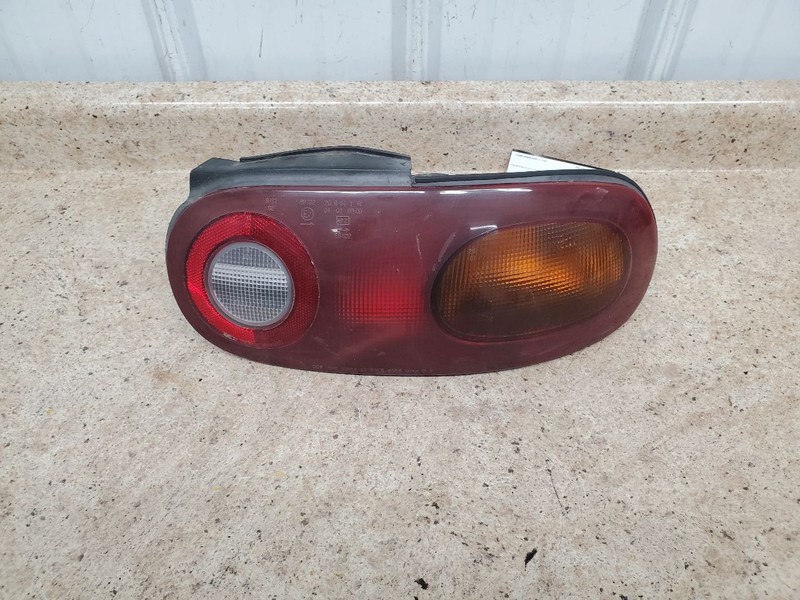 Passenger Right Tail Light Fits 90-97 MAZDA MX-5 MIATA 309191