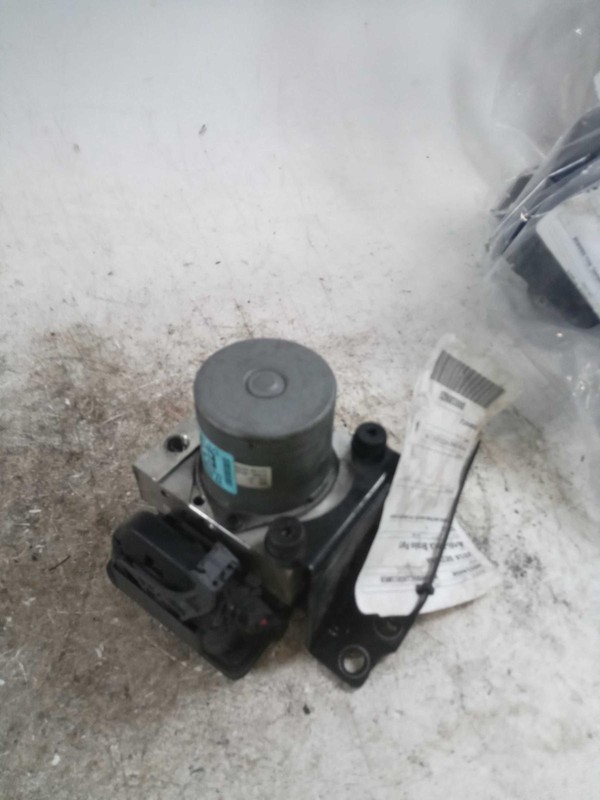 2016 KIA Sedona ABS Pump & Motor Assembly OEM 58920A9350 144K Miles