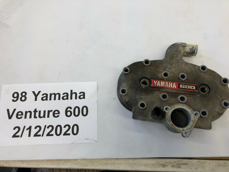 Yamaha Snowmobile Venture Vmax 600 Twin Engine Head 2800 miles 8CR-11111-00-00