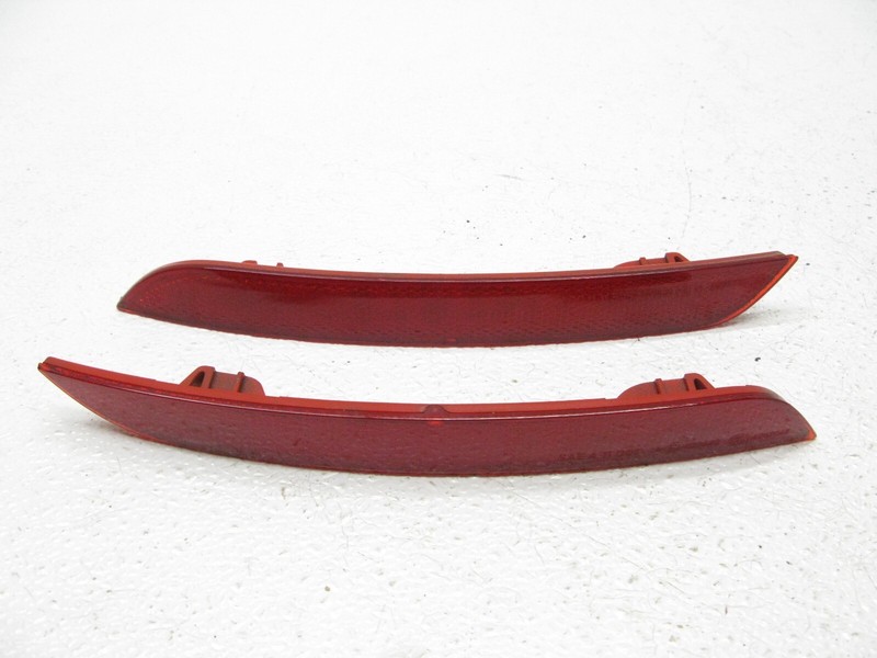 12-15 BMW F30 328i RWD XDRIVE BUMPER REFLECTOR MARKER REAR LEFT RIGHT OEM 082823
