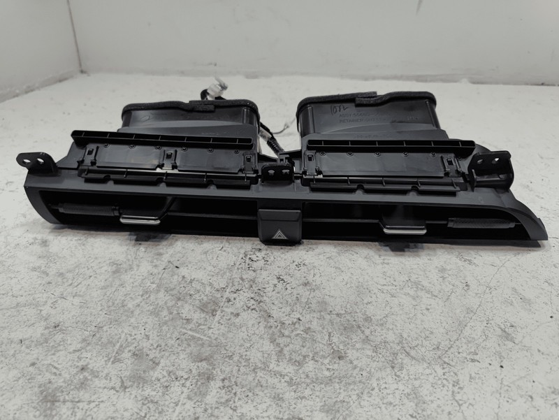 2018-20 Toyota Camry Dash Dashboard Instrument Panel Center Air Vent Grille OEM