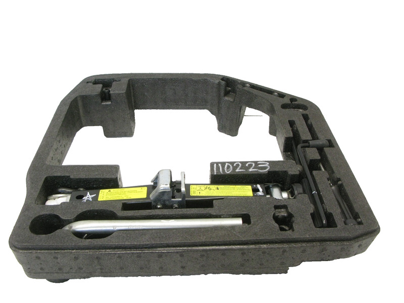 08-17 AUDI B8 A4 8T A5 S5 FOAM HOLDER TOOL KIT JACK EMERGENCY TRUNK KIT OEM 1102