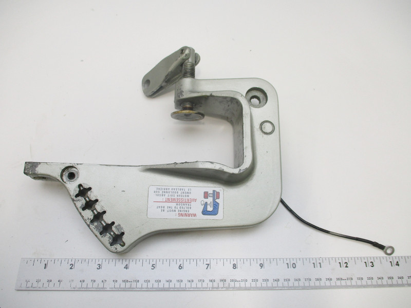41120-93940-02M Suzuki Port Transom Clamp For DT 9.9/15HP Outboards