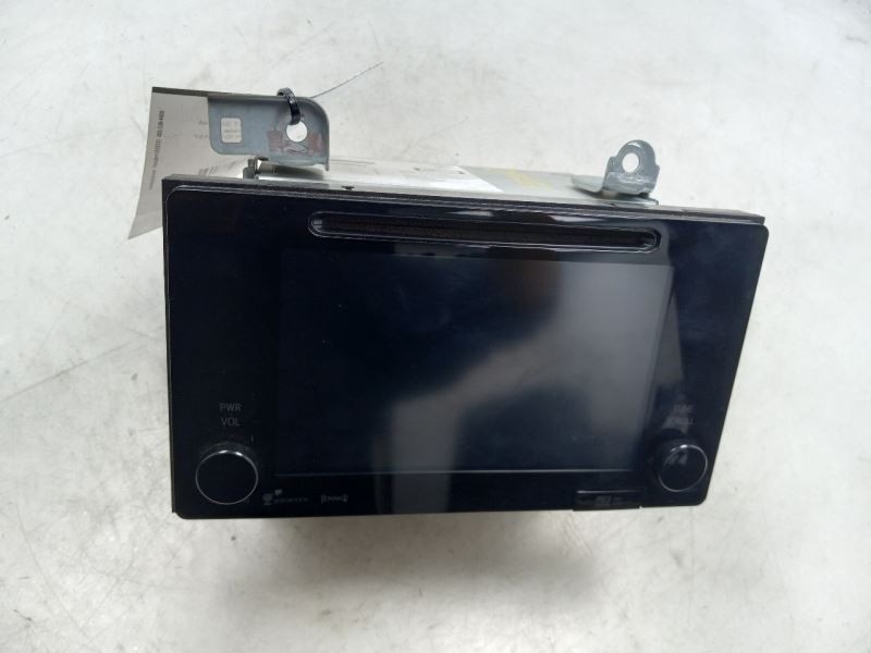 Audio Equipment Radio Display And Receiver 510157 Fits 16-17 SIENNA