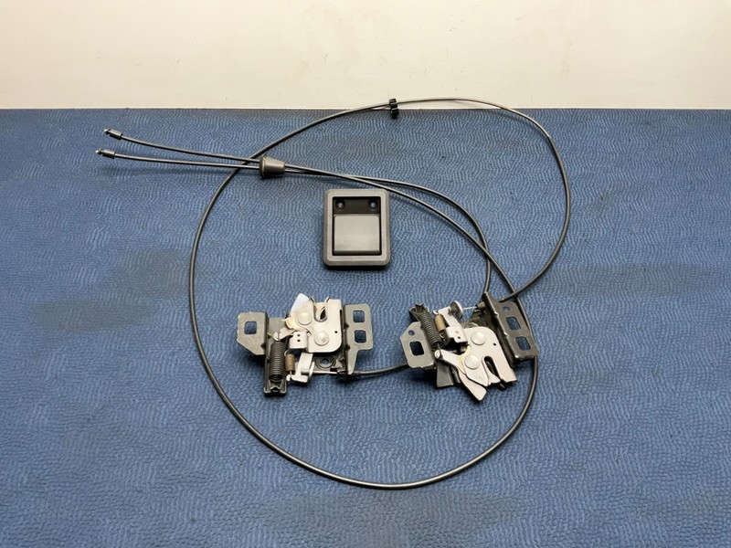 6-10 Saturn Sky Pontiac Solstice Hood Release Lock Latch Cable Handle OEM 69K Mi