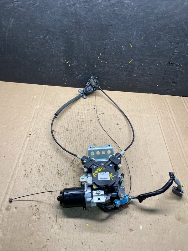2005 - 2010 Honda Odyssey Rear Right Sliding Door Lock Actuator Motor r9080 DG
