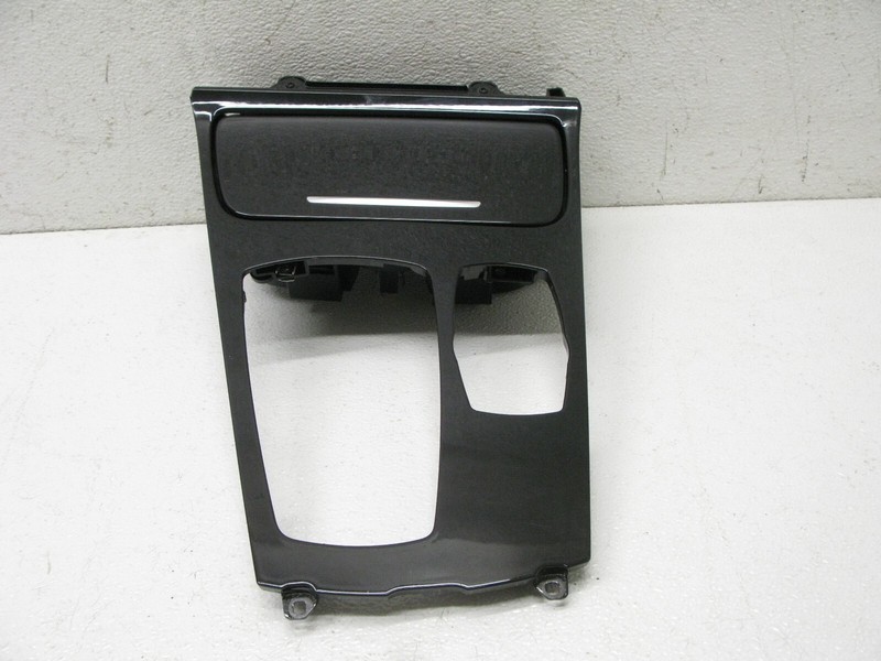 10-17 BMW F07 535i 550i GT GRAN TURISMO CENTER CONSOLE CUP HOLDER TRIM OEM 10032