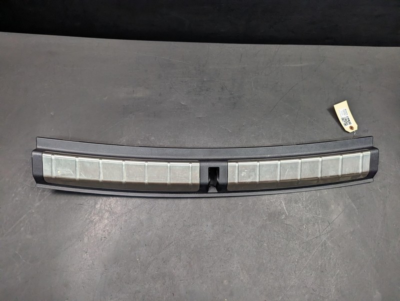 Rear Trunk End Sill Scuff Plate 2018 BMW X1 51477413689 2016 - 2019 2020 2021 X