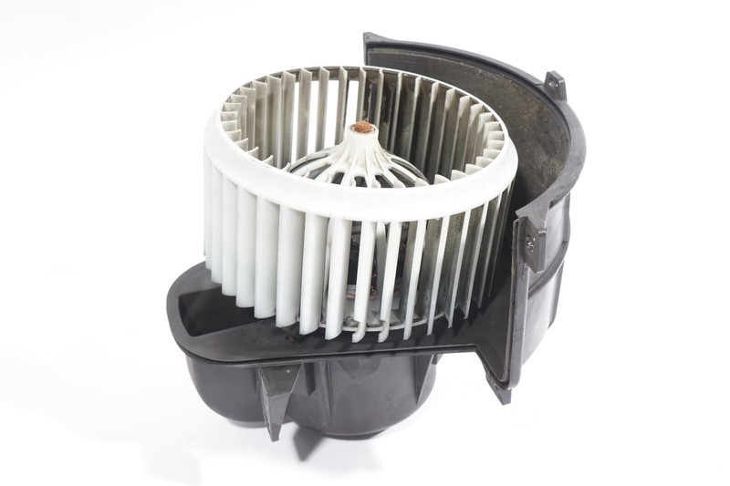 2004 - 2007 VOLKSWAGEN TOUAREG 7L HVAC MOTOR BLOWER OEM