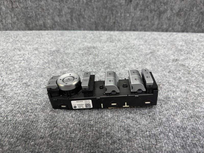 GENESIS GV70 2022-2026 OEM FRONT LEFT DRIVER MASTER WINDOW MIRROR CONTROL SWITCH