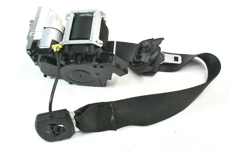 10-13 Mercedes W221 S550 S63 AMG Seat Belt Front Right Passenger Side Black OEM